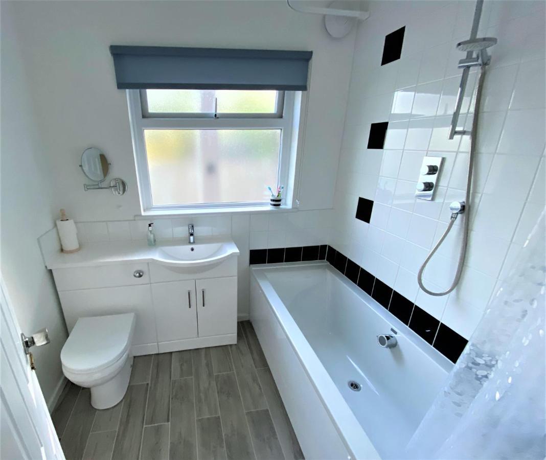 Luxury Suntrap In Private Complex St Leonards Hastings Exterior foto