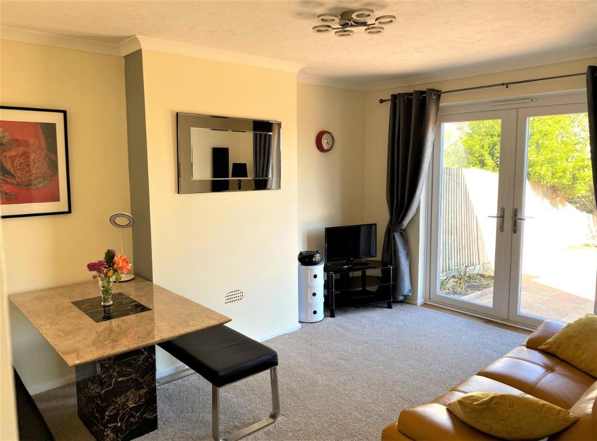 Luxury Suntrap In Private Complex St Leonards Hastings Exterior foto